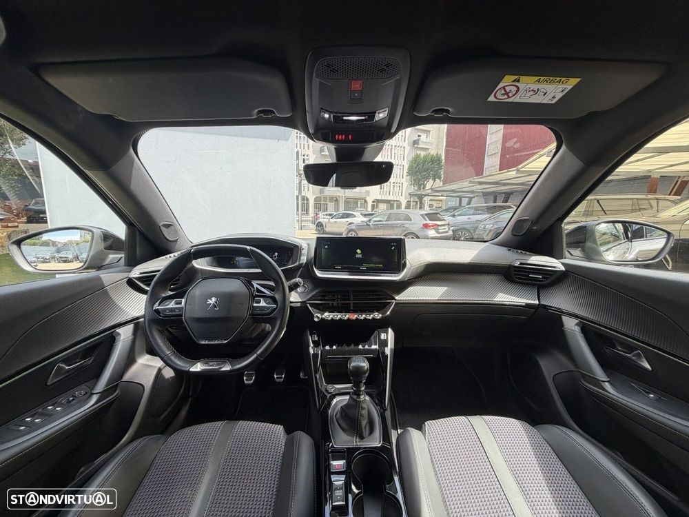 Peugeot 2008 1.5 BlueHDi GT - 15