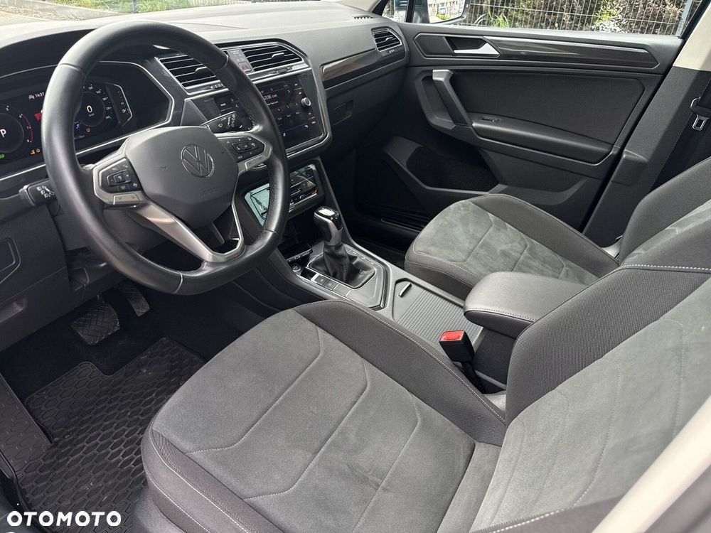 Volkswagen Tiguan 1.5 TSI EVO Elegance DSG - 11
