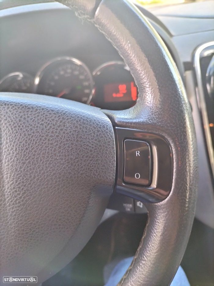Dacia Lodgy TCe 115 Stepway - 17