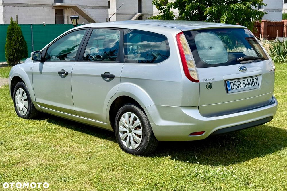 Ford Focus 1.6 TDCi Ambiente - 6