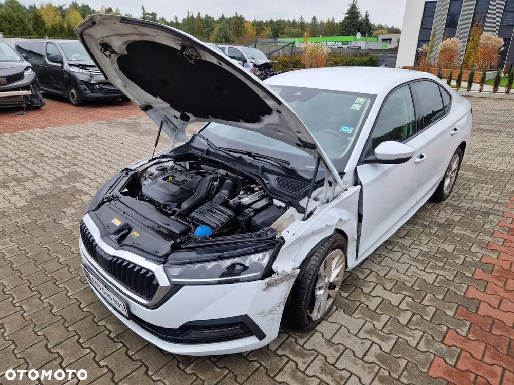 Skoda Octavia 1.5 TSI ACT Ambition - 11