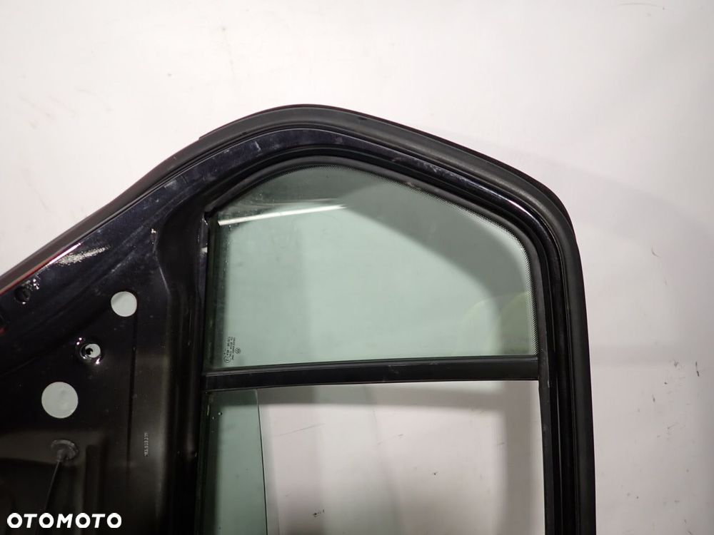 DRZWI LEWY TYŁ VOLKSWAGEN GOLF V HB LC9Z - 17