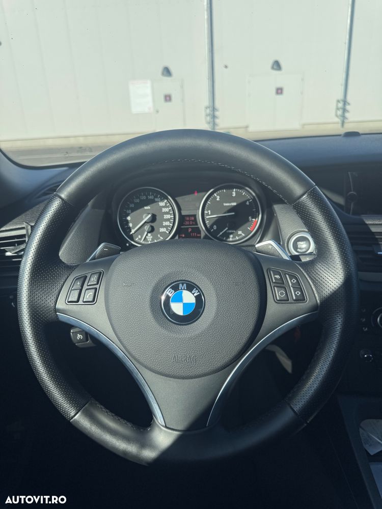BMW X1 - 11