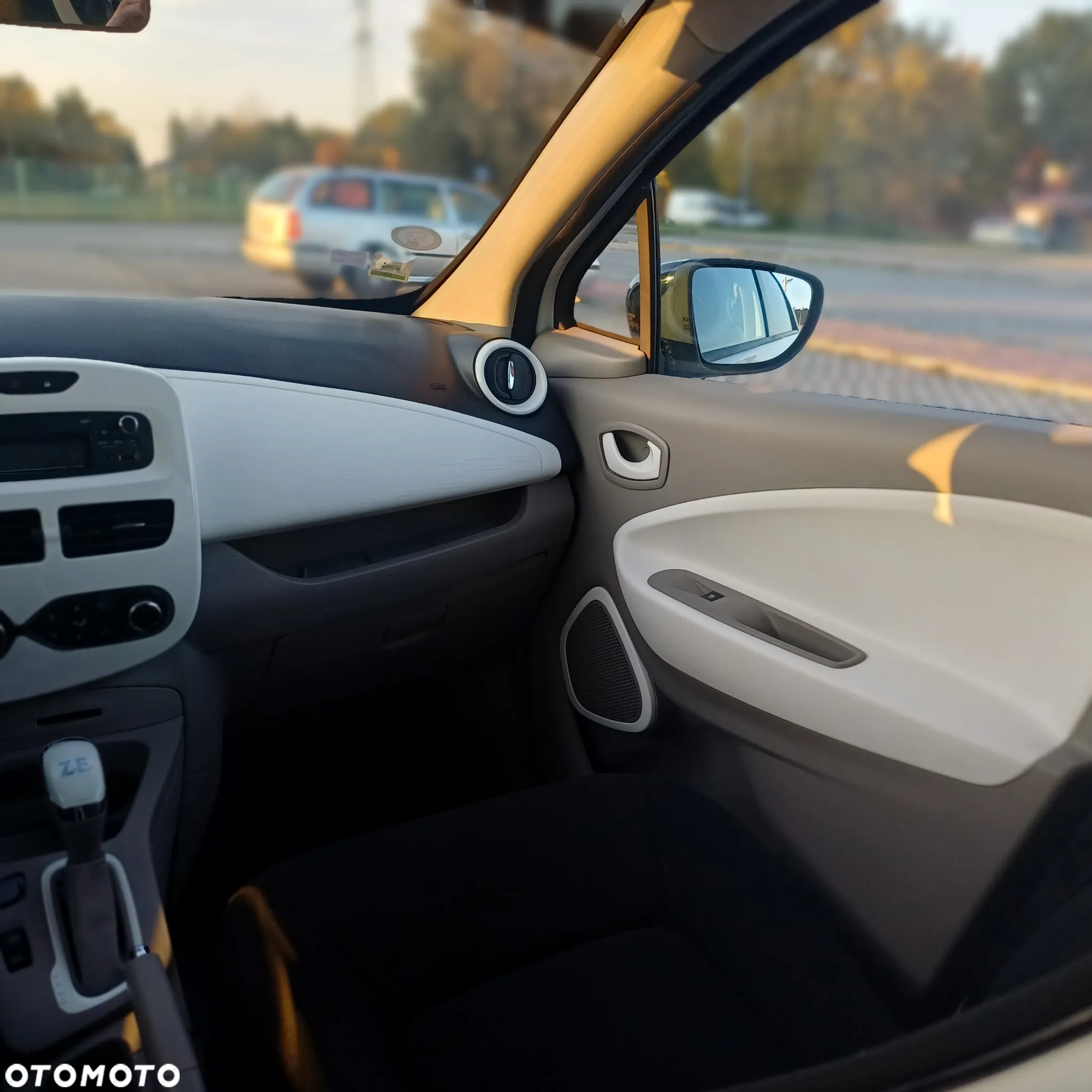 Renault Zoe - 17
