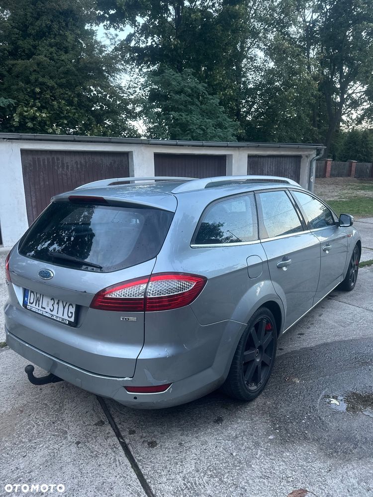 Ford Mondeo - 8