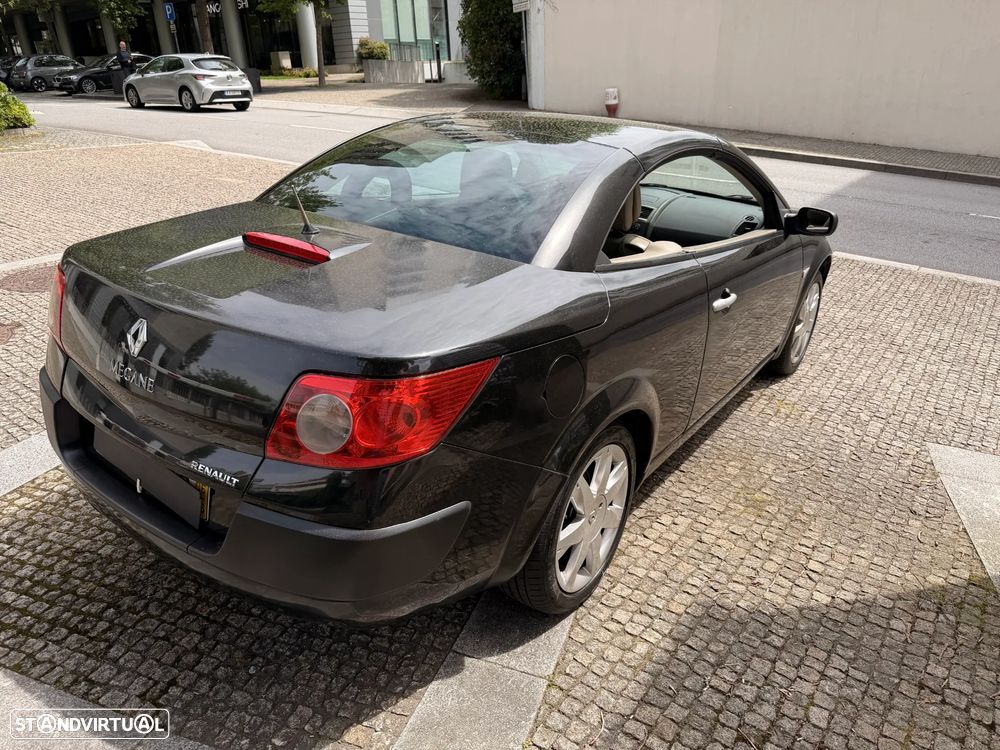 Renault Mégane CC 2.0 dCi SE Exclusive - 24
