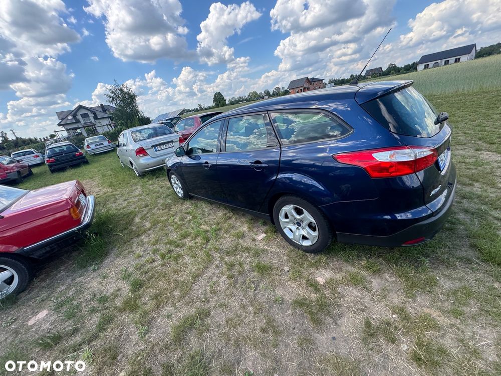 Ford Focus 1.6 TDCi DPF SYNC Edition - 12
