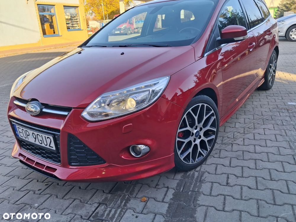 Ford Focus 2013 photo 3