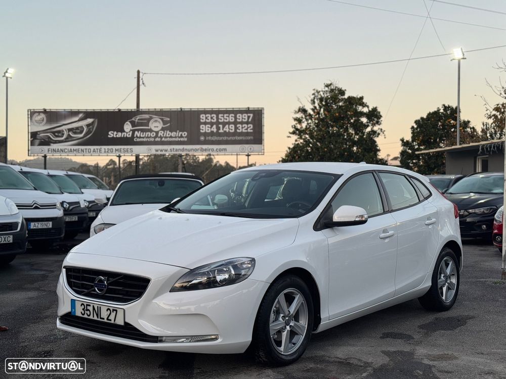 Volvo V40 1.6 D2 Eco Kinetic - 1