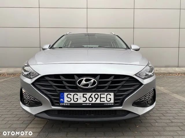 Hyundai i30 1.5 DPI Classic + - 3