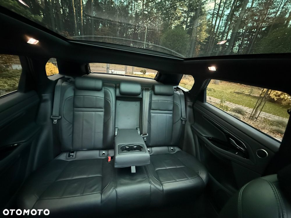 Land Rover Range Rover Evoque D150 R-Dynamic - 15