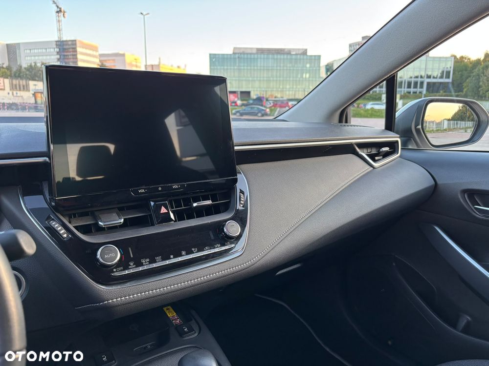Toyota Corolla 1.8 Hybrid Comfort - 20