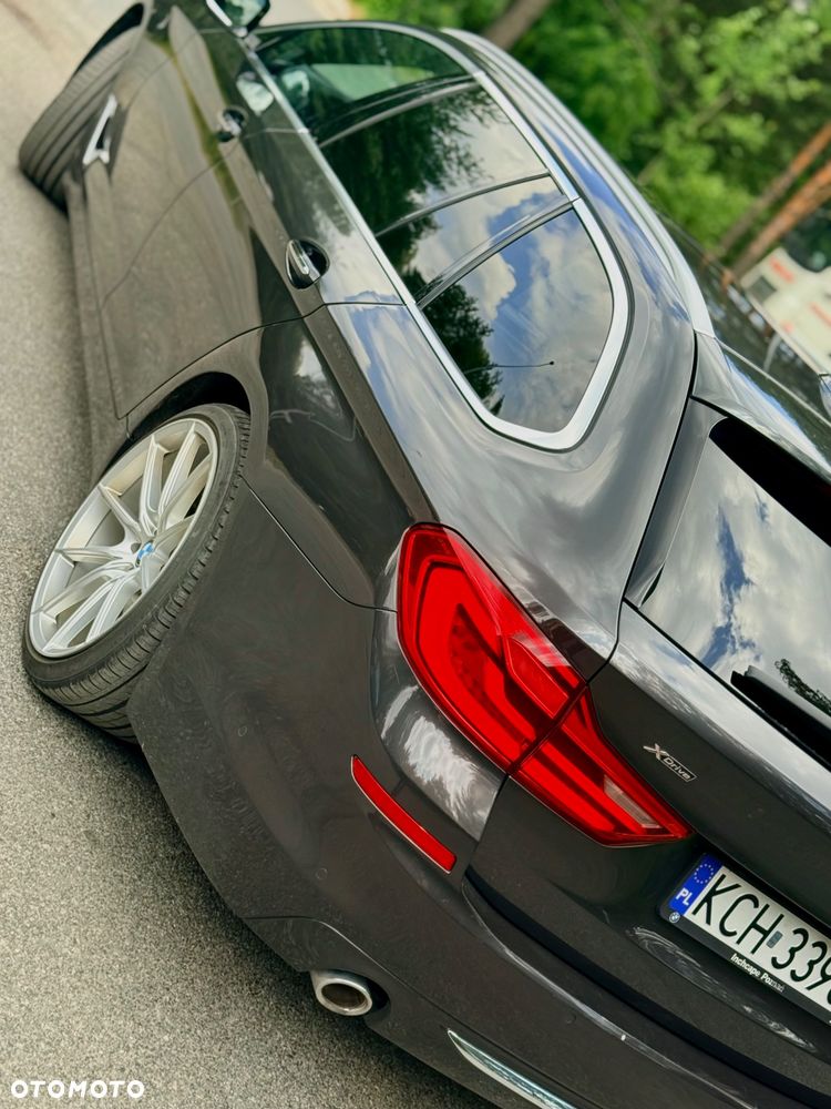 BMW Seria 5 520d xDrive Luxury Line sport - 14