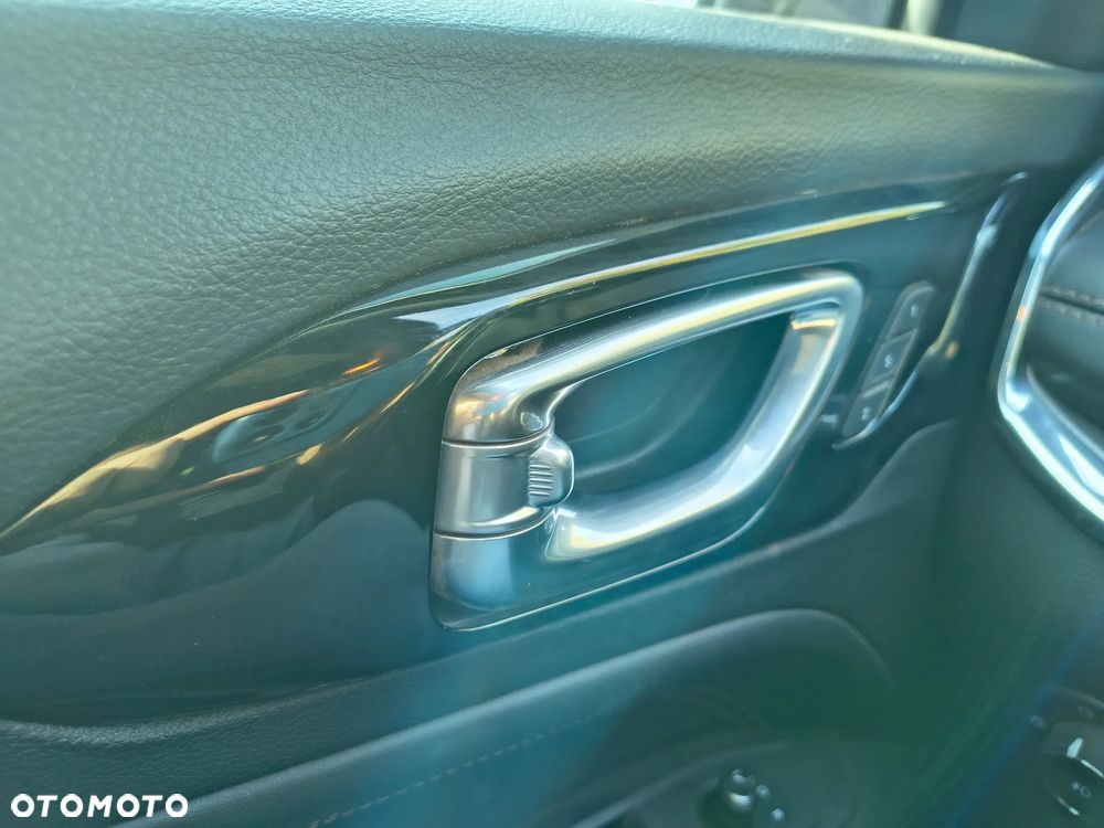 Jeep Compass - 27