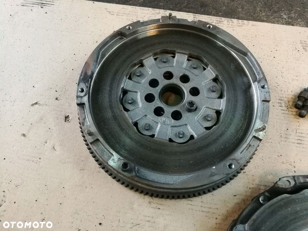 śruba wału master iii 2.3 dci 10+ sprzęgła - 3