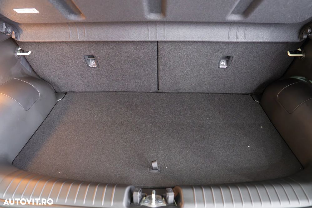 Hyundai Inster 49 kWh 115 CP Premium - 10