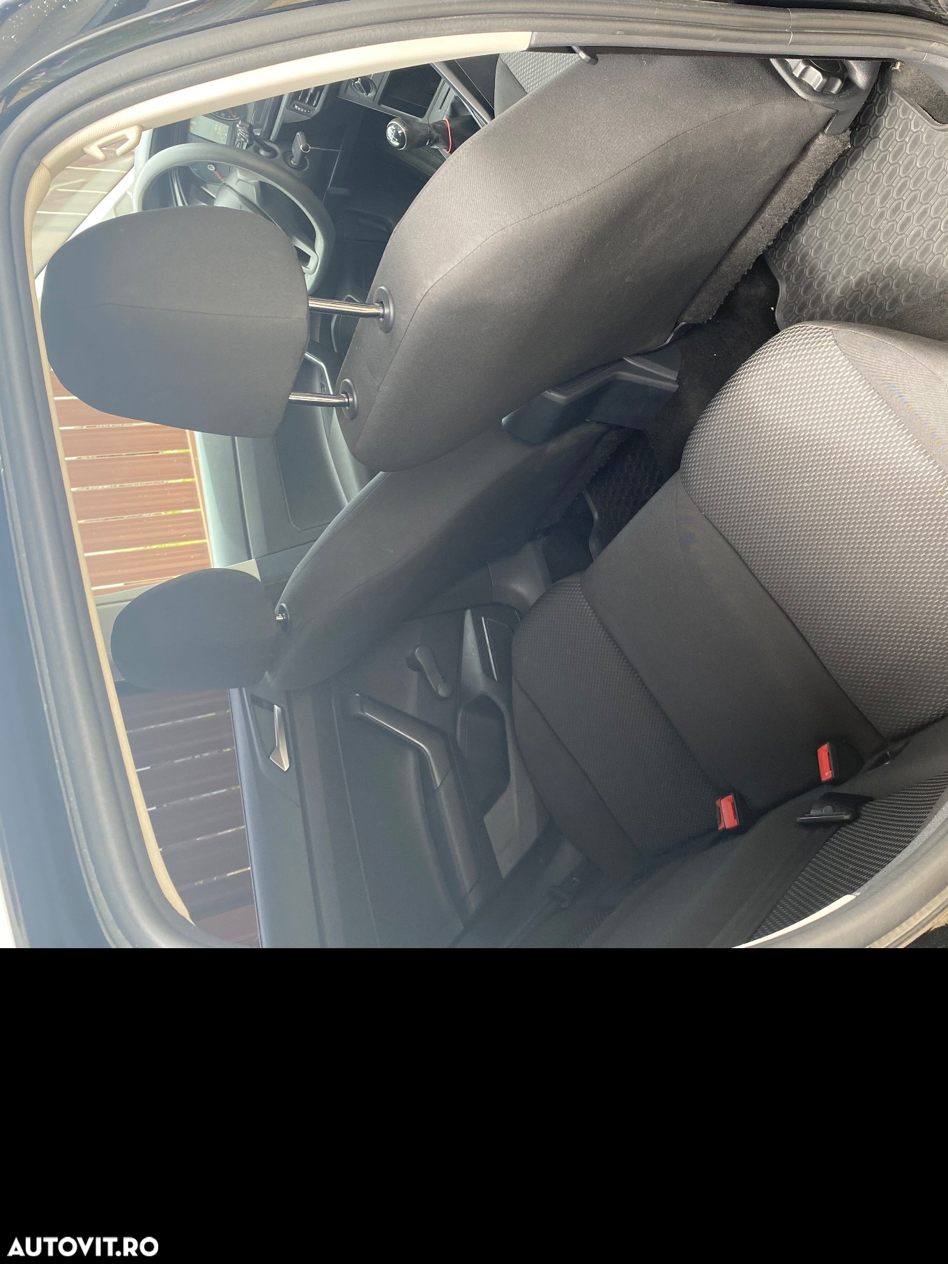 Volkswagen Polo 1.6 TDI Comfortline - 5