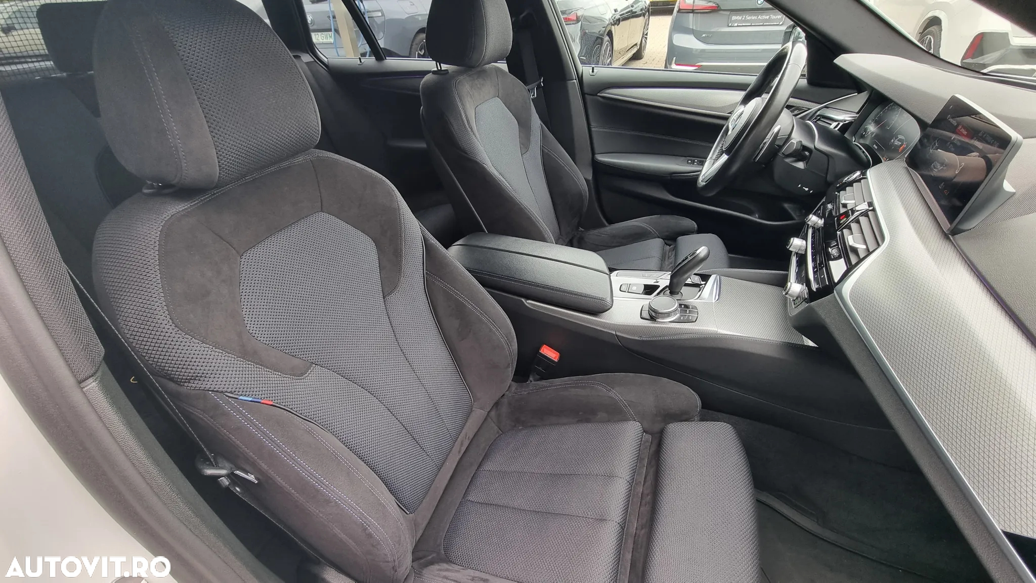 BMW Seria 5 520d Touring Aut. M Sport Edition - 8