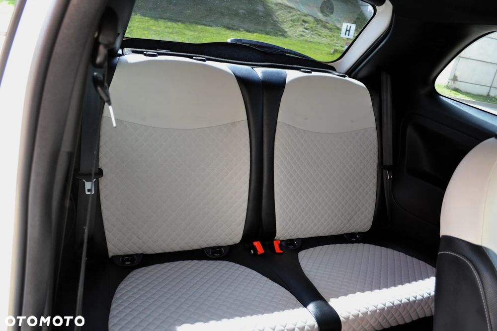 Fiat 500 1.0 Hybrid Launch Edition - 14