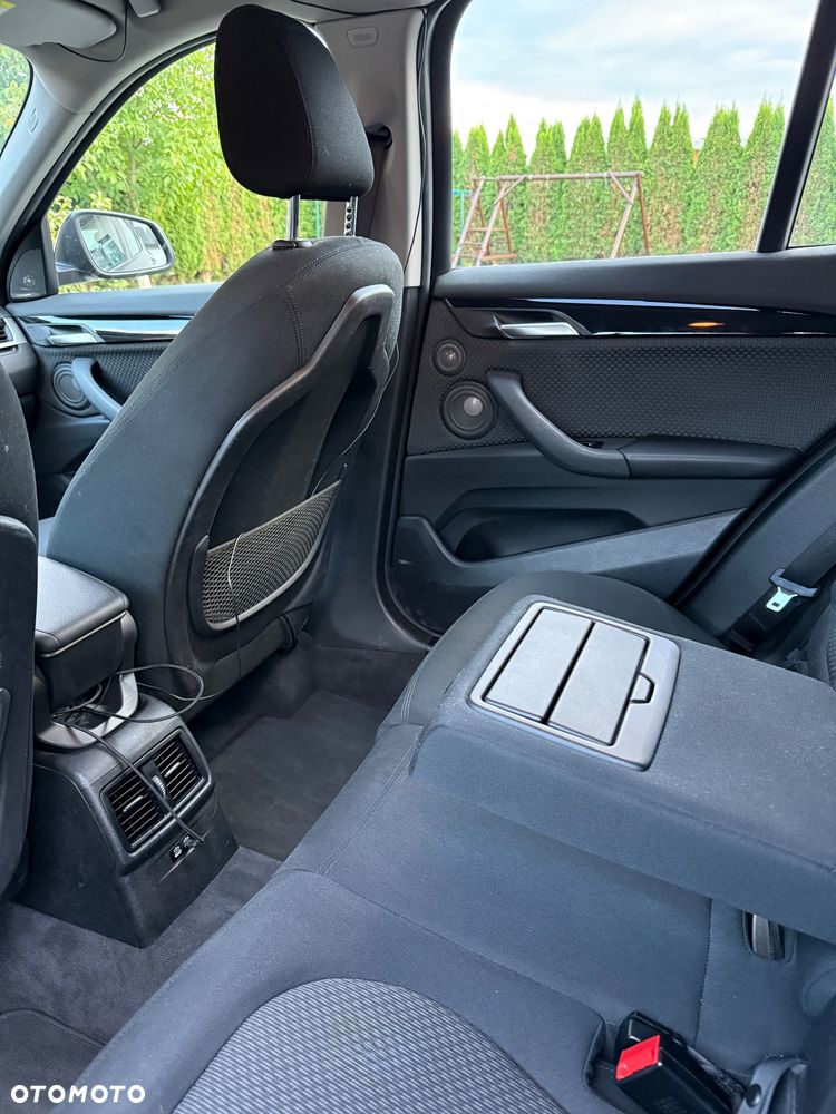 BMW X1 sDrive20d Advantage sport - 17