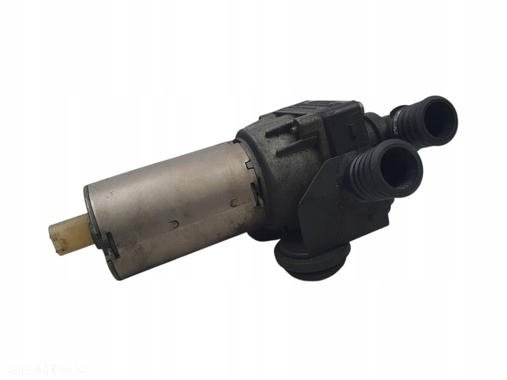 DODATKOWA POMPA WODY BMW E90 E92 E53 3.0 D 6411836980603 0392020068 - 4