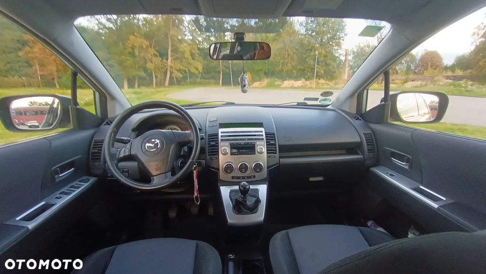Mazda 5 - 21