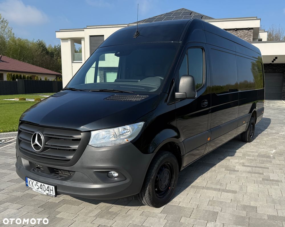 Mercedes-Benz Sprinter - 1