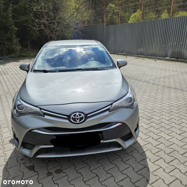 Toyota Avensis 2.0 D-4D Prestige - 3