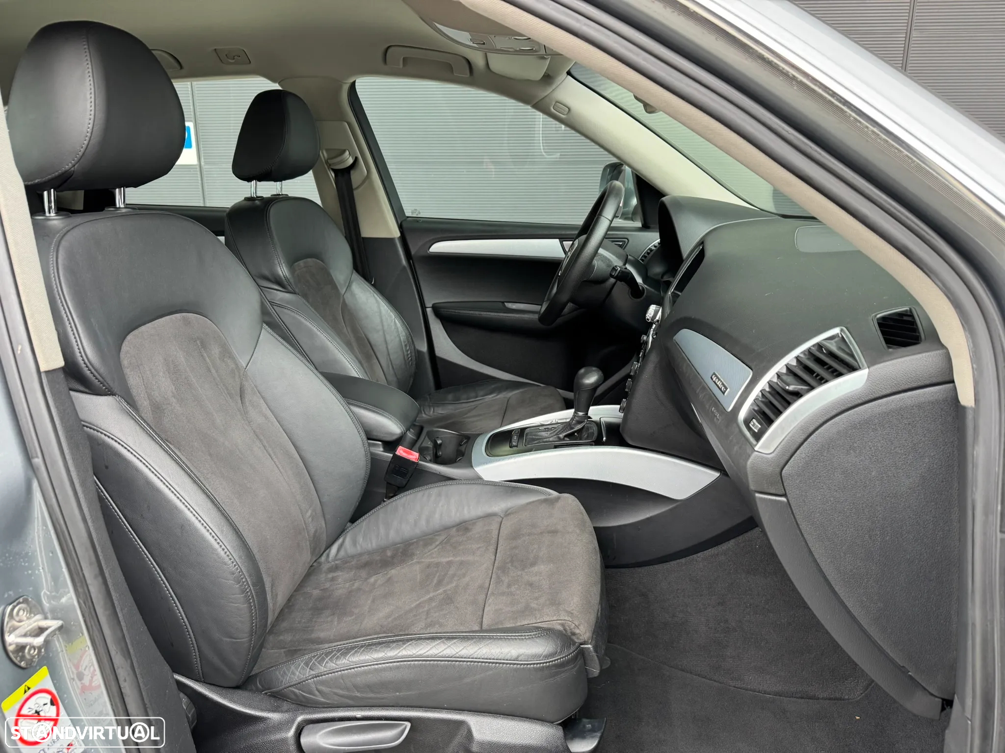 Audi Q5 2.0 TDI Sport S-tronic - 12