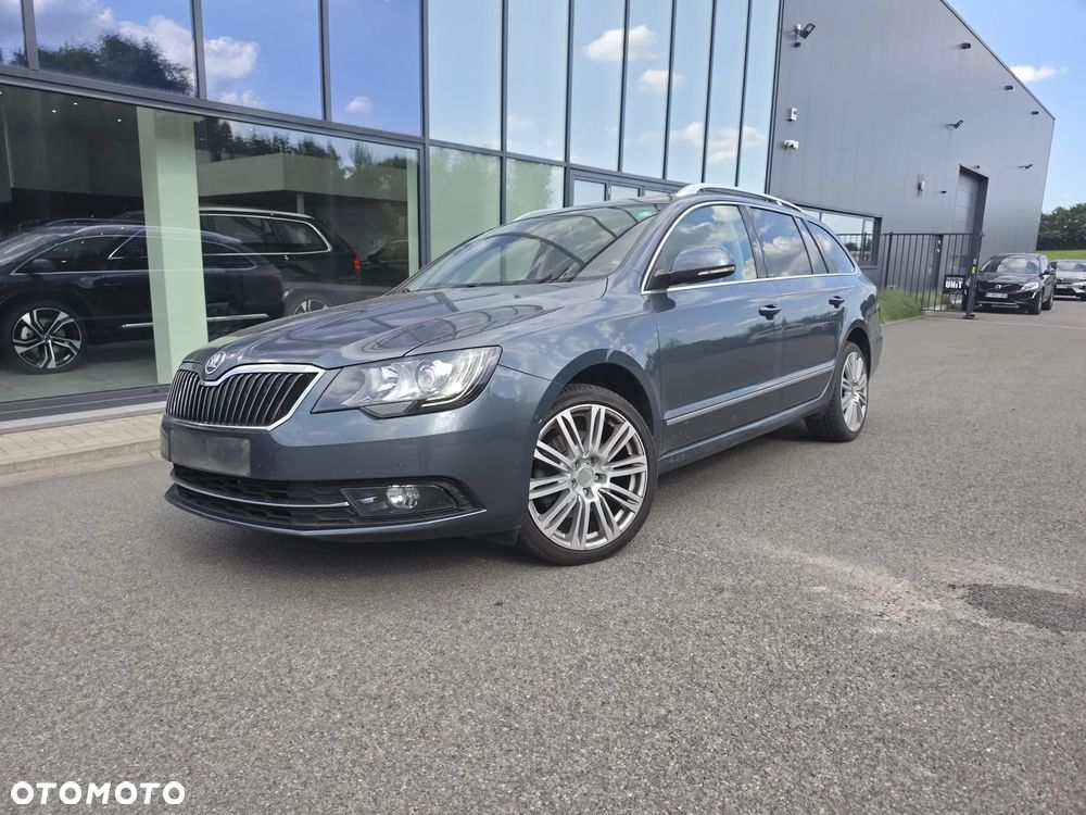 Skoda Superb 2.0 TDI 4x4 Exclusive - 20