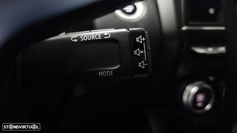 Renault Clio 1.0 TCe RS Line - 28