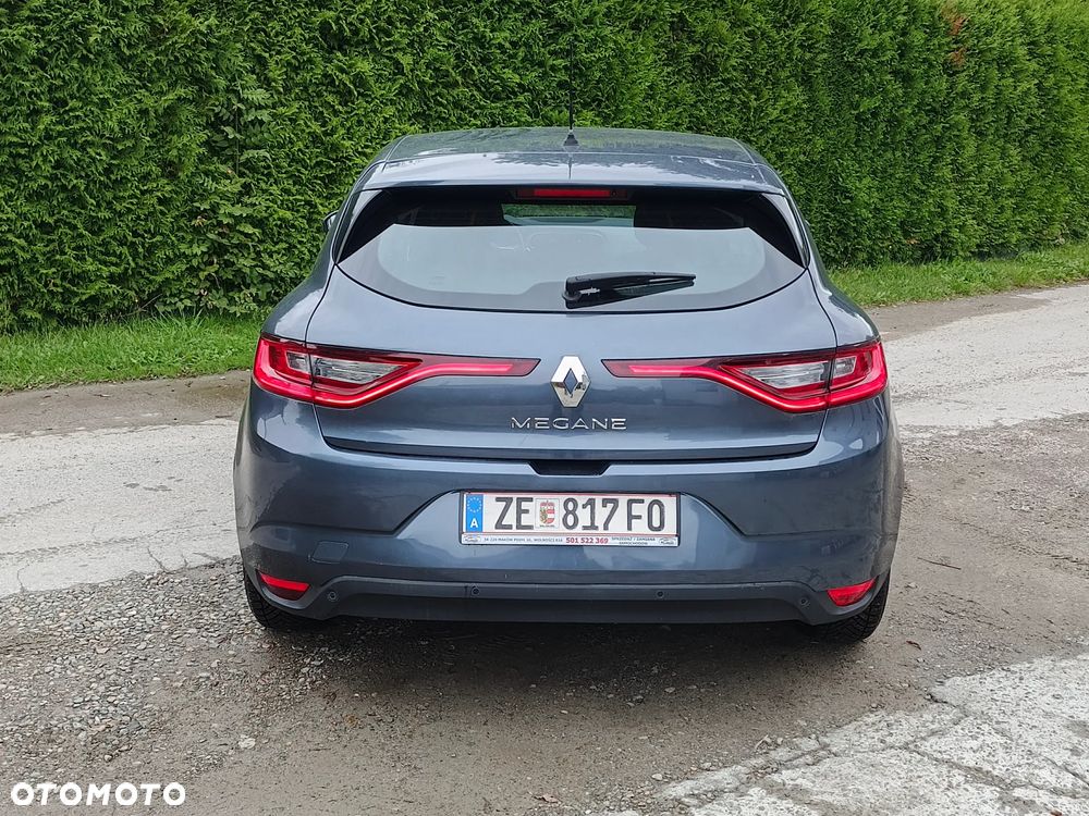 Renault Megane TCe 140 GPF BOSE EDITION - 4