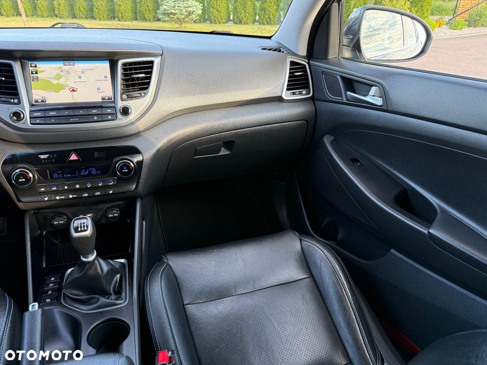 Hyundai Tucson blue 1.6 GDi 2WD Navi - 34