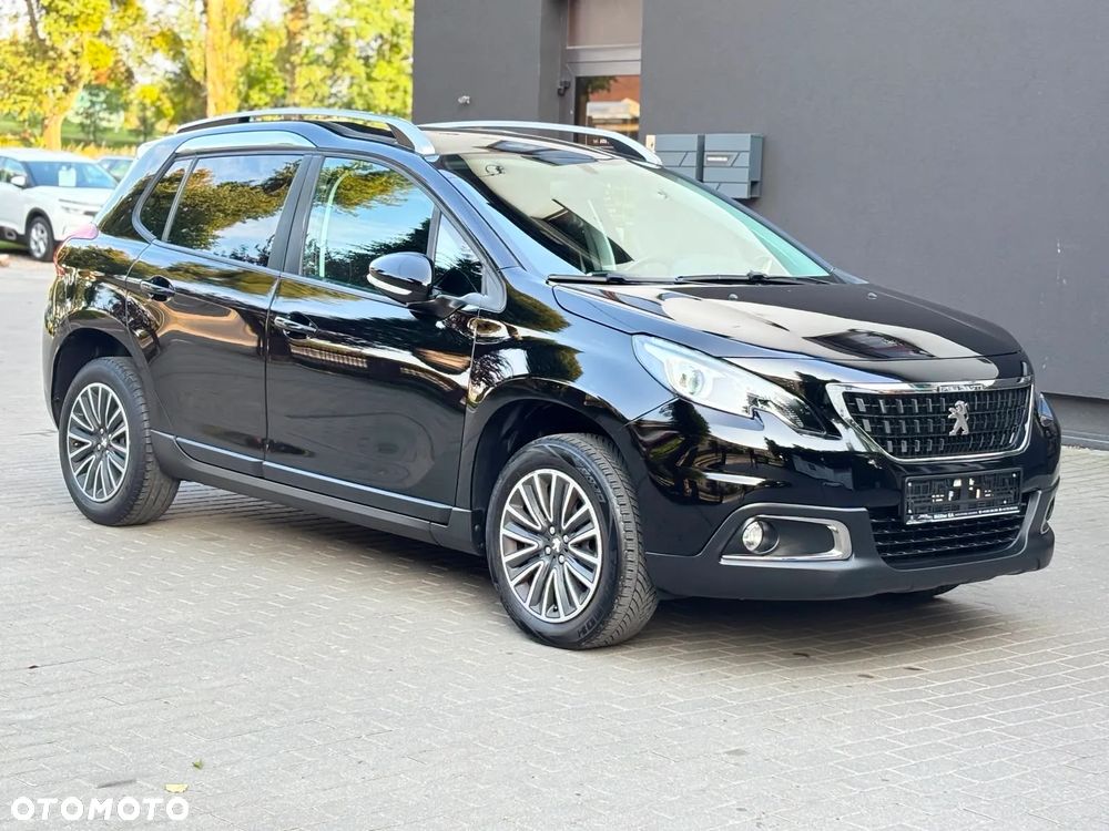 Peugeot 2008 1.2 Pure Tech Active S&S - 3