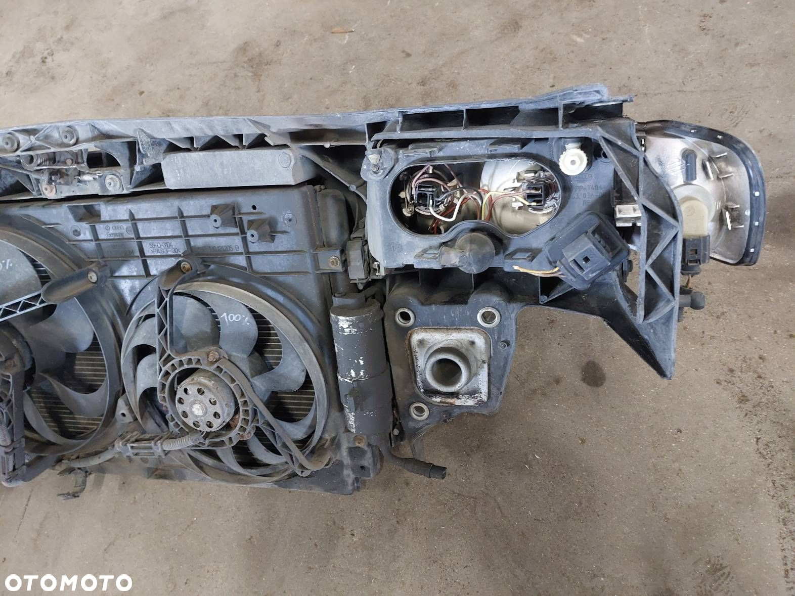 PAS PRZEDNI WZMOCNIENIE CZOŁOWE + CHŁODNICE + LAMPY AUDI A3 8L 1.8 T - 11