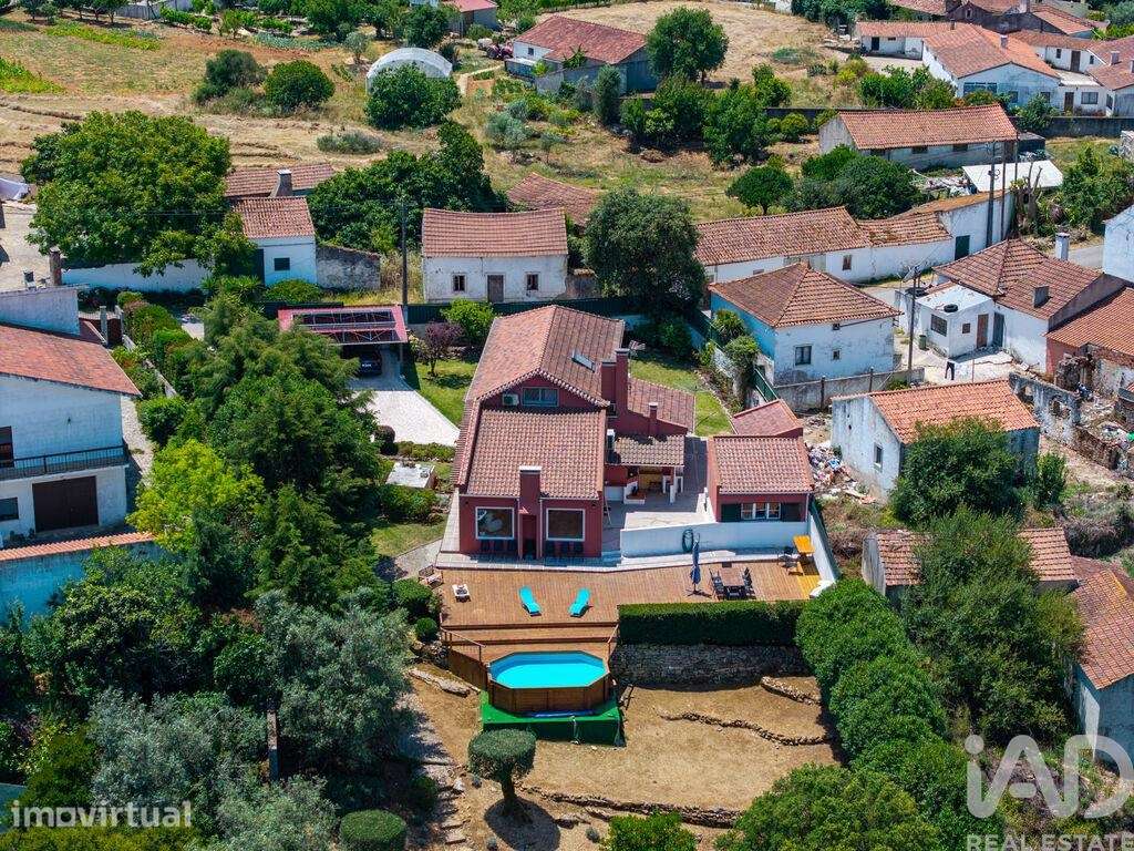 Casa / Villa T3 em Benedita de 186,1 m2 - Grande imagem: 3/40