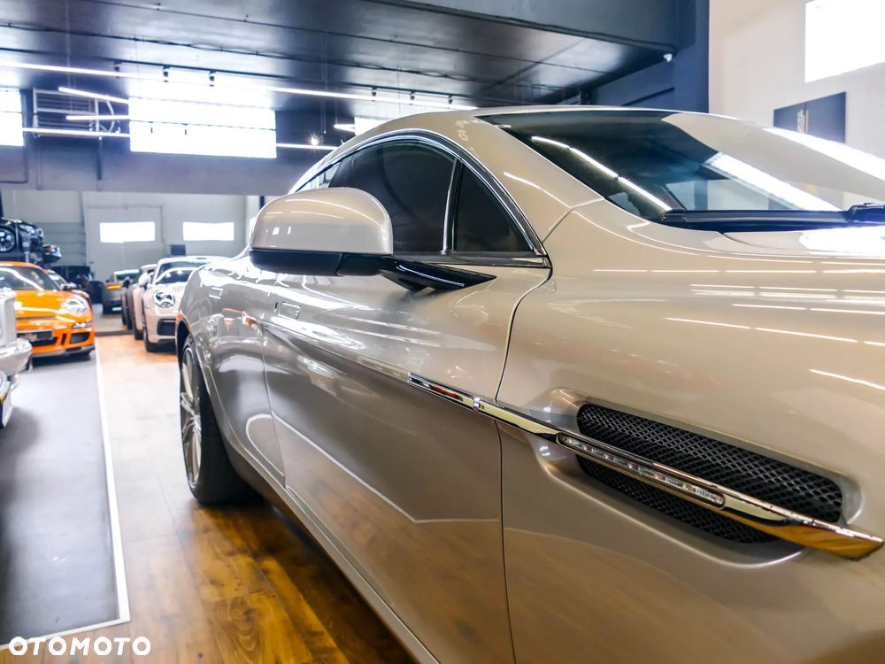 Aston Martin Rapide Luxe Touchtronic II - 36