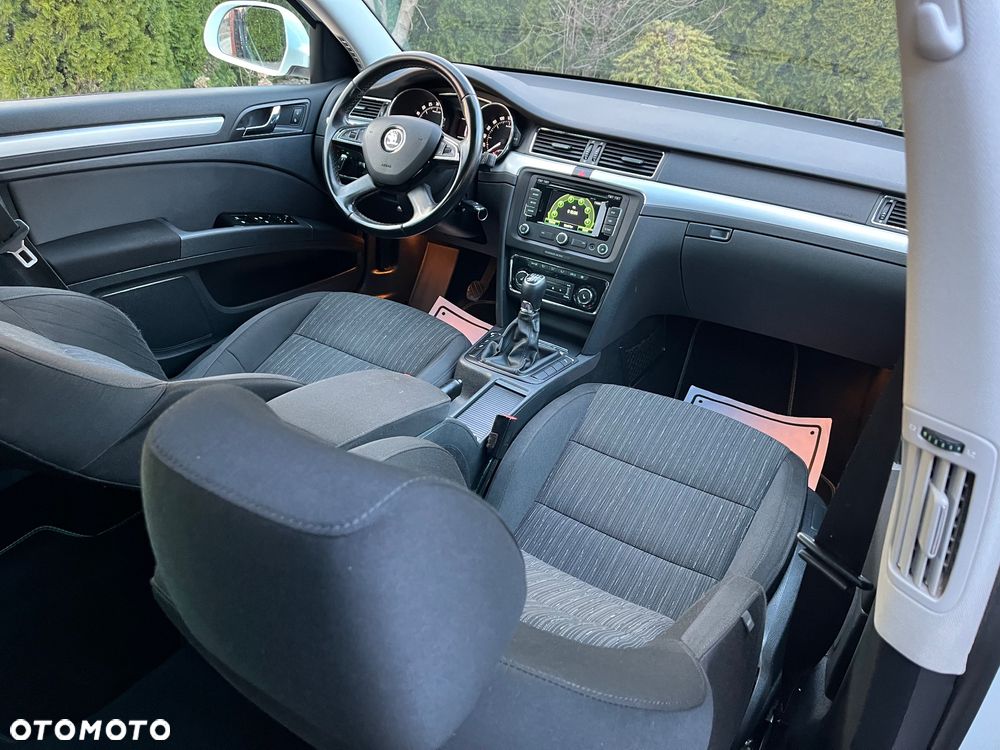 Skoda Superb - 27
