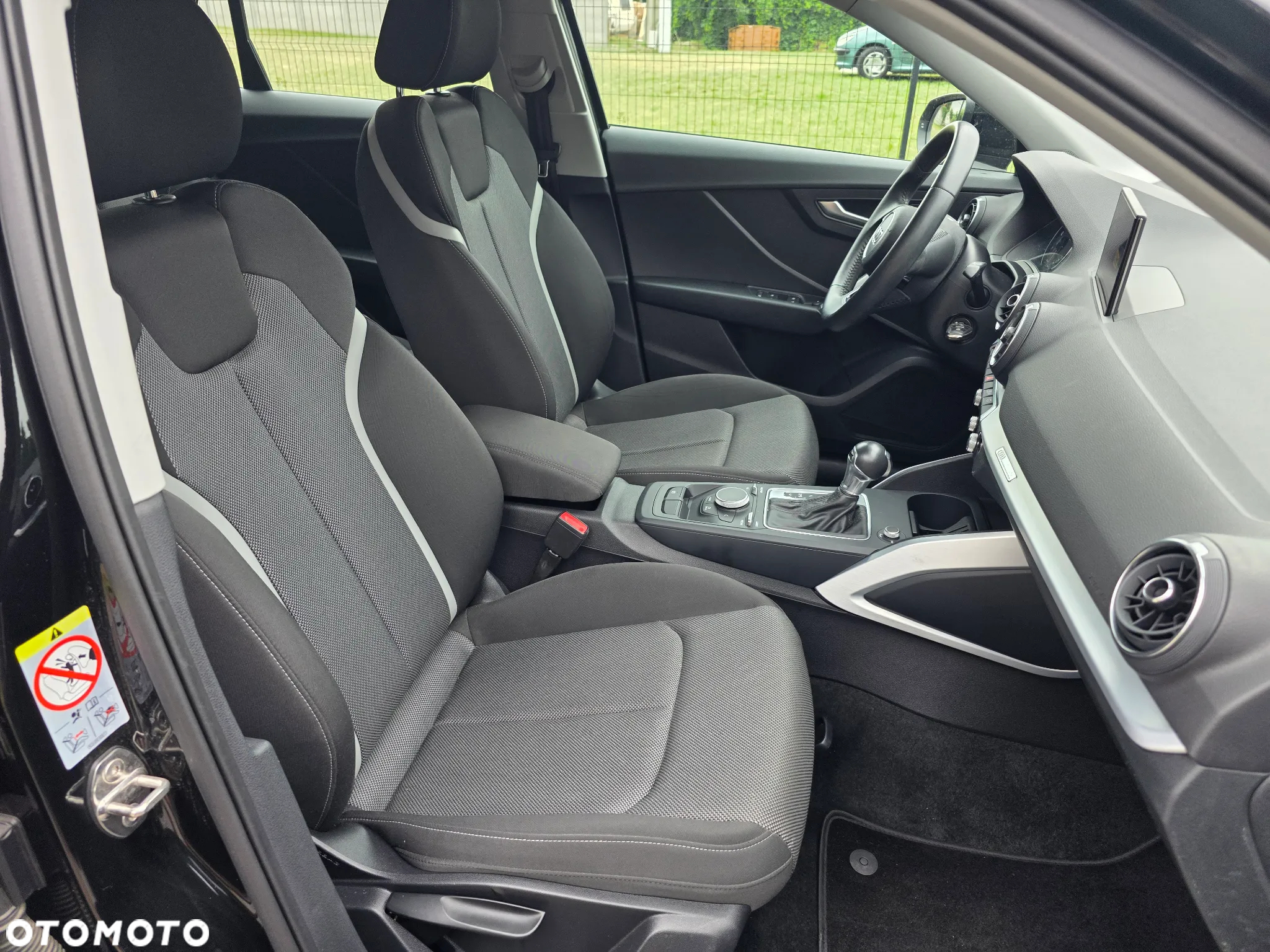 Audi Q2 30 TDI S tronic design - 18
