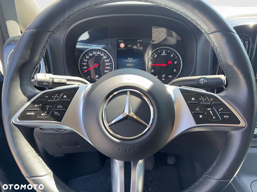 Mercedes-Benz Vito - 12