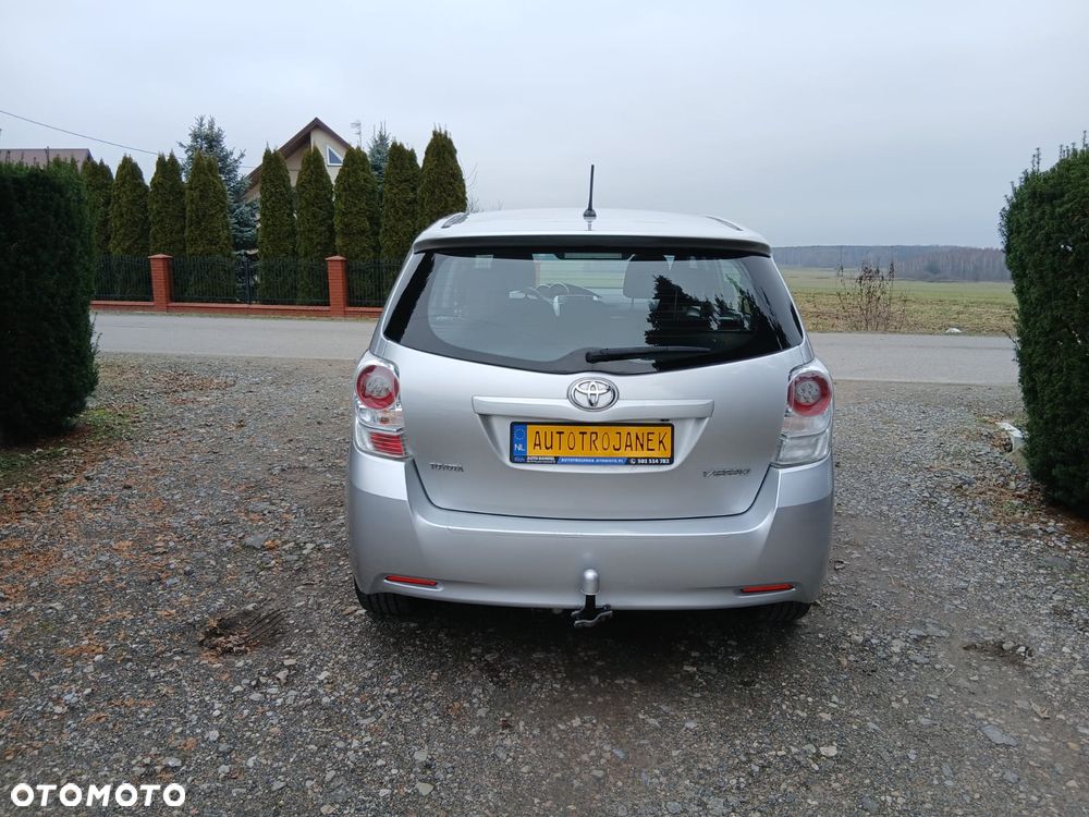 Toyota Verso 1.8 Executive - 5