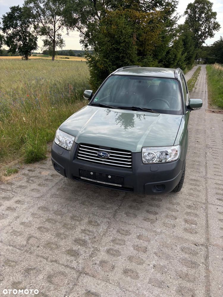 Subaru Forester 2.0X Plus - 2
