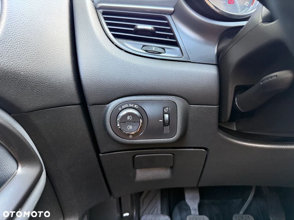 Opel Zafira Tourer 2.0 CDTI Innovation - 23