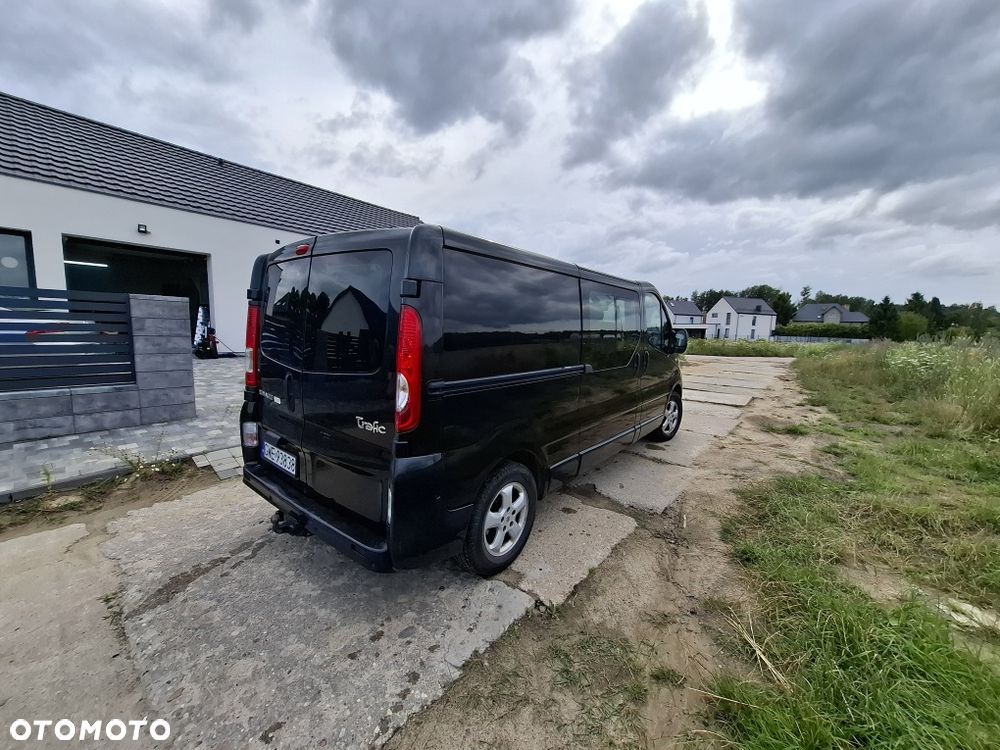 Renault Trafic - 2