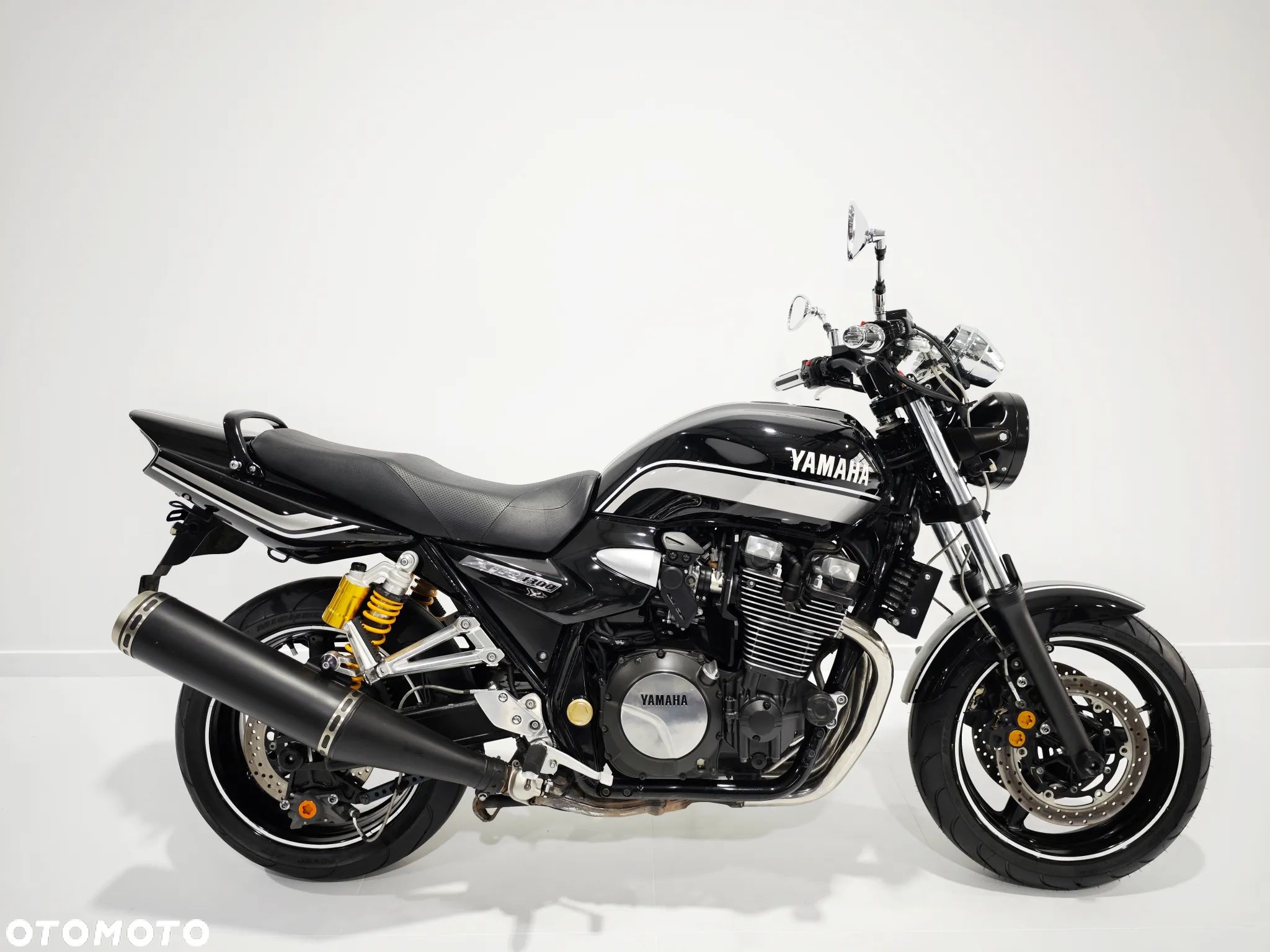 Yamaha XJR - 1