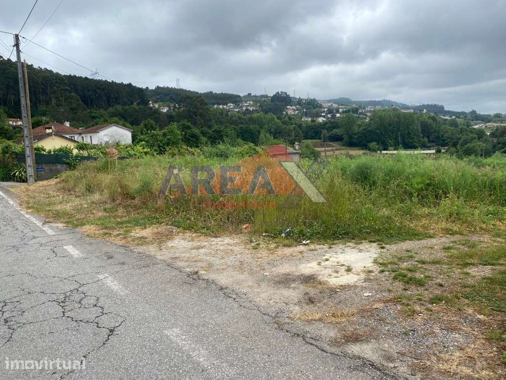 Terreno para construção com 1620m2. Muito bem localizado! - Grande imagem: 4/5