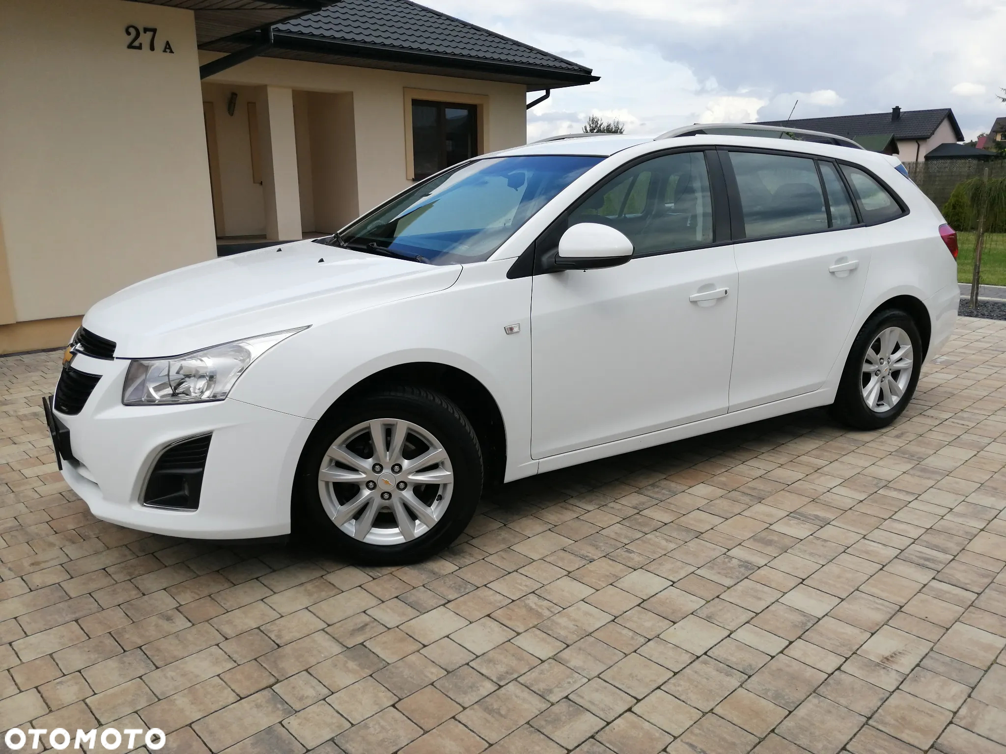 Chevrolet Cruze Station Wagon 1.6 LS - 3