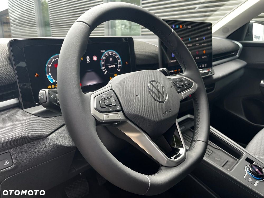 Volkswagen T-Roc 1.5 eTSI Life DSG - 12