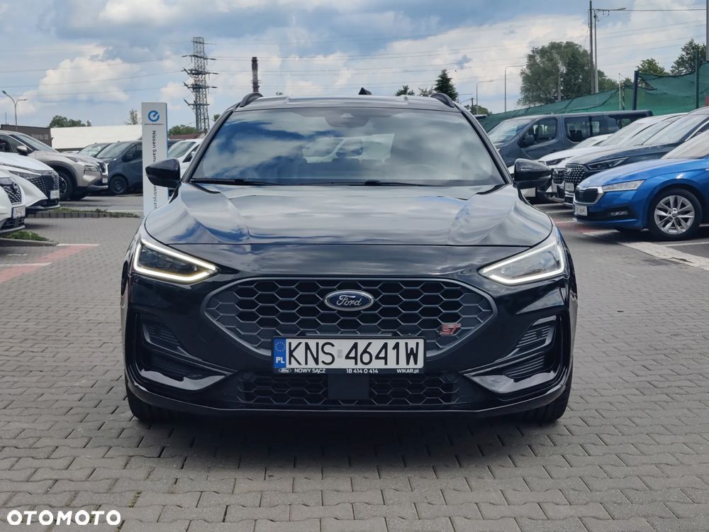 Ford Focus 1.0 EcoBoost Hybrid ST-LINE X - 2