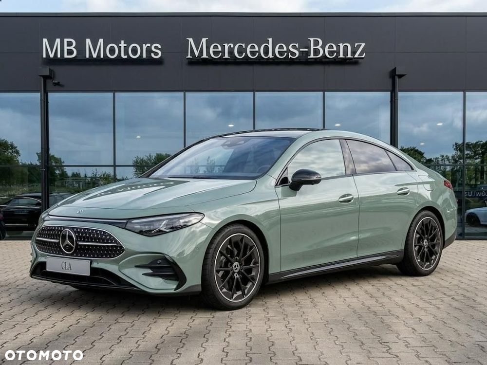 Mercedes-Benz CLA - 1